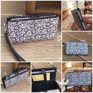 Michael Kors double zip SmartPhone wristlet wallet